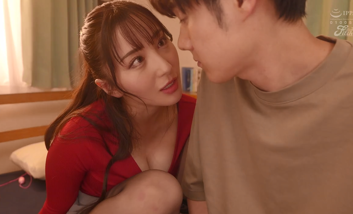 Thanh niên số hưởng ôn thi ngày hè ở nhà dì ruột vú to